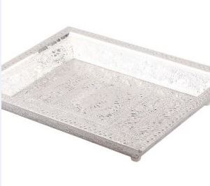 White Metal Plain Tray 4 Glass